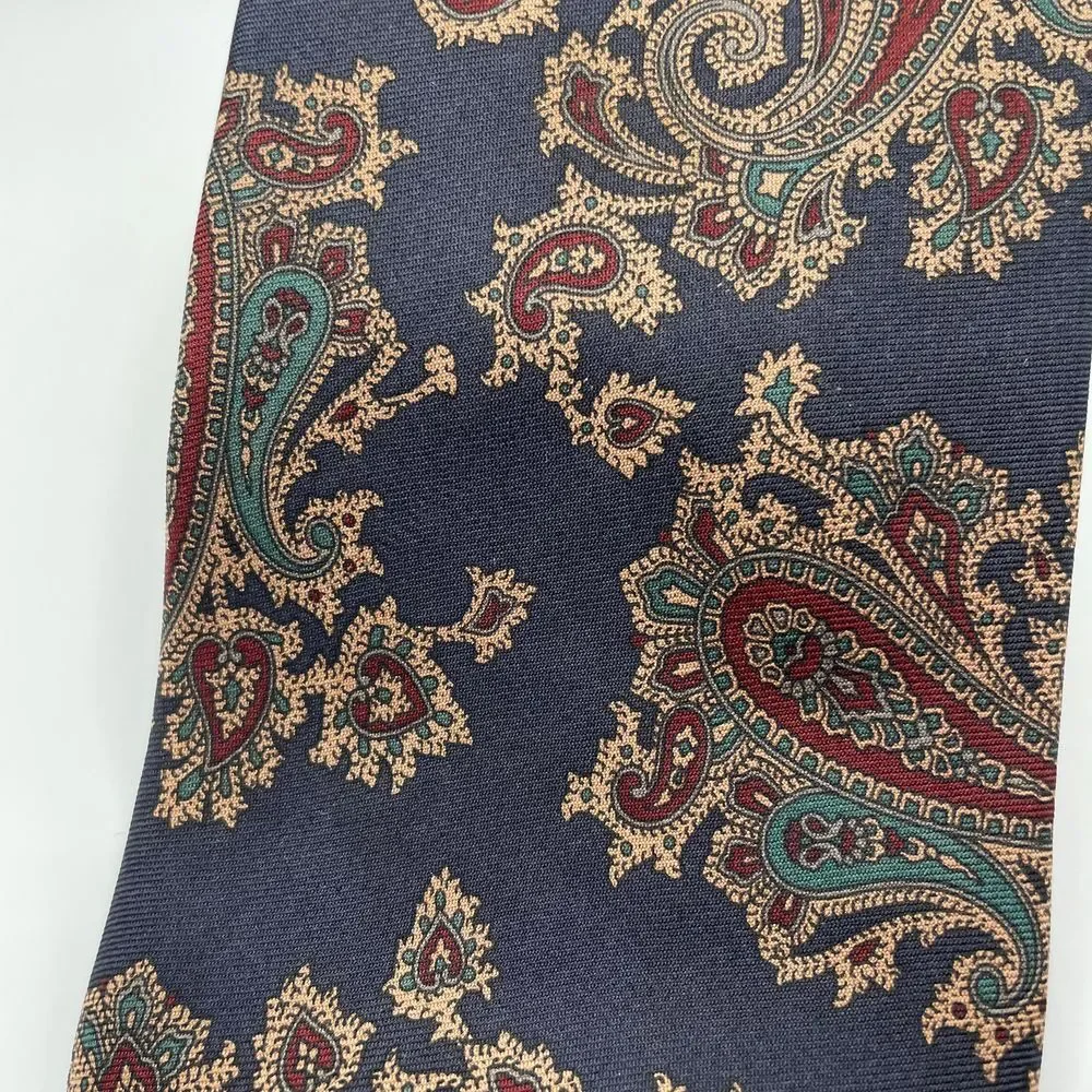 The Rogue and Good Company‎ Men's Blue Paisley Tie 100% Silk Jackson MS